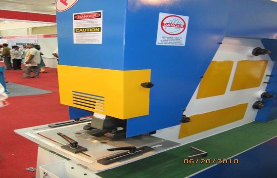 Гидровлическая машина Ironworker пунша & ножниц, вырезывание машины 25mm светлого Поляка Макс